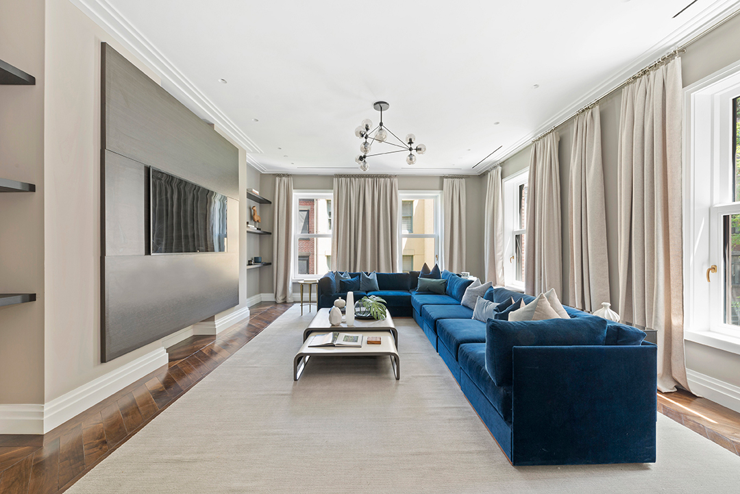 Contemporary interiors in Gloria Vanderbilt's Former Upper East Side Home