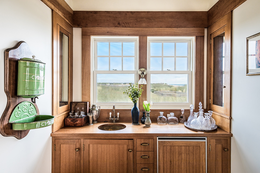 38 Georgica Association Rd, Wainscott Powder Room