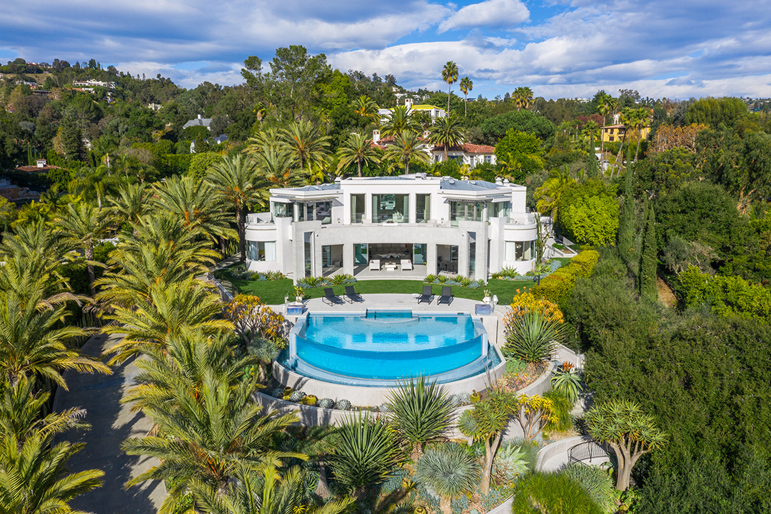 Beverly Hills Contemporary Home Back Exterior