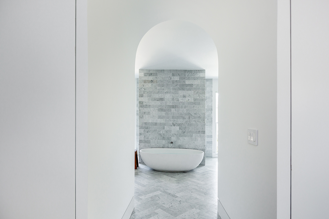 modern and minimalistic hallway and ensuite
