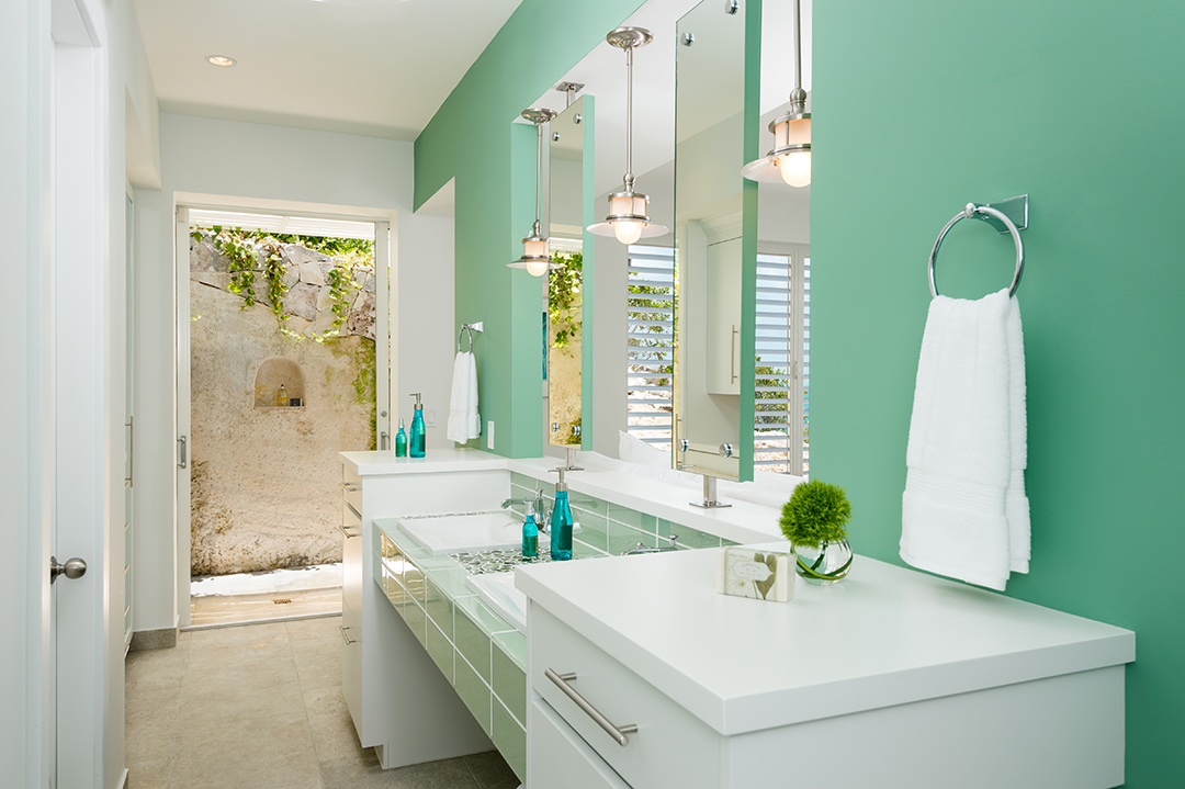 Oceanfront Turks and Caicos Villa Bathroom
