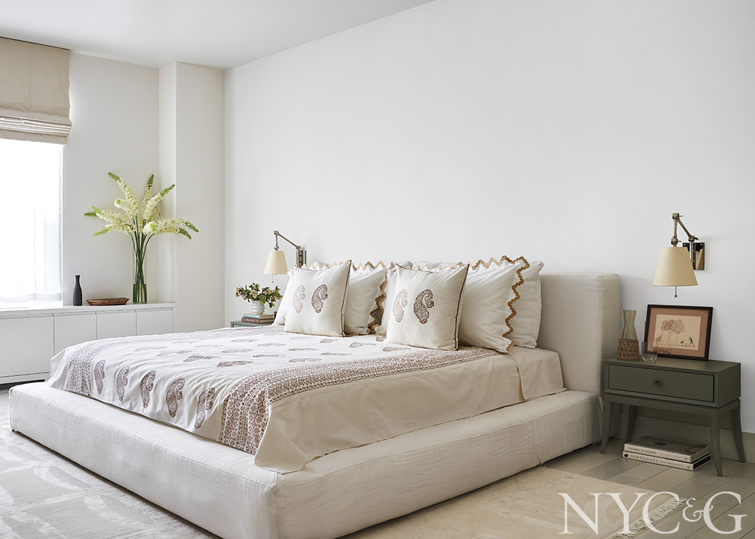 Park Avenue Traditional modern Apartment Bedroom