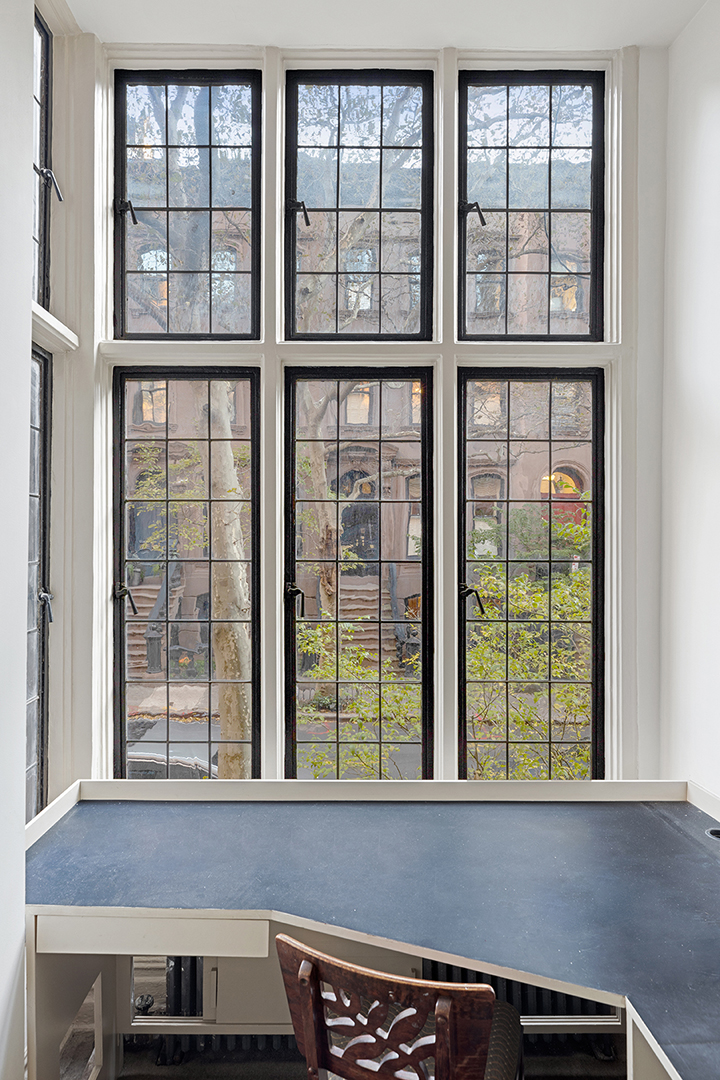 Carrie Bradshaw Street Townhouse window and writing desk