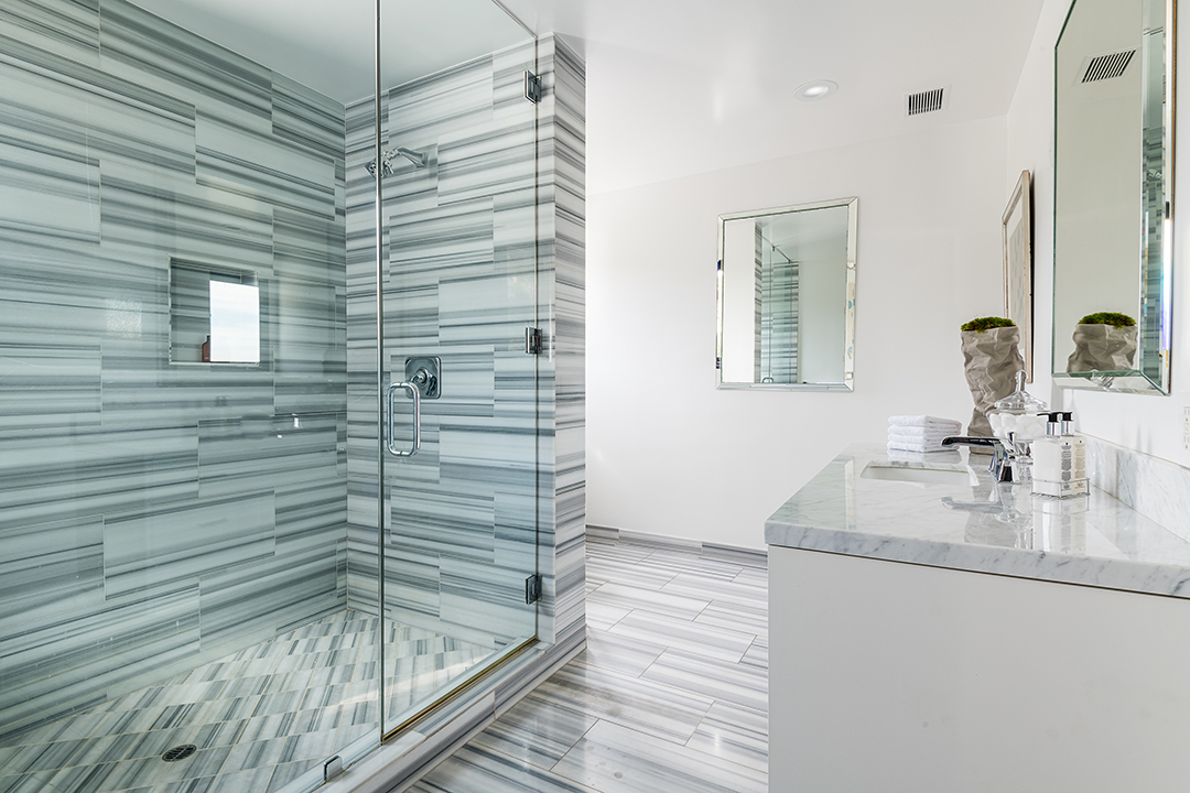 Shower at Judy Garland's Hollywood Home