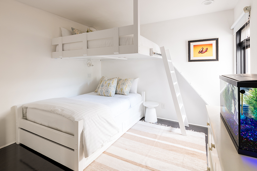 Bunk beds at Judy Garland's Hollywood Home