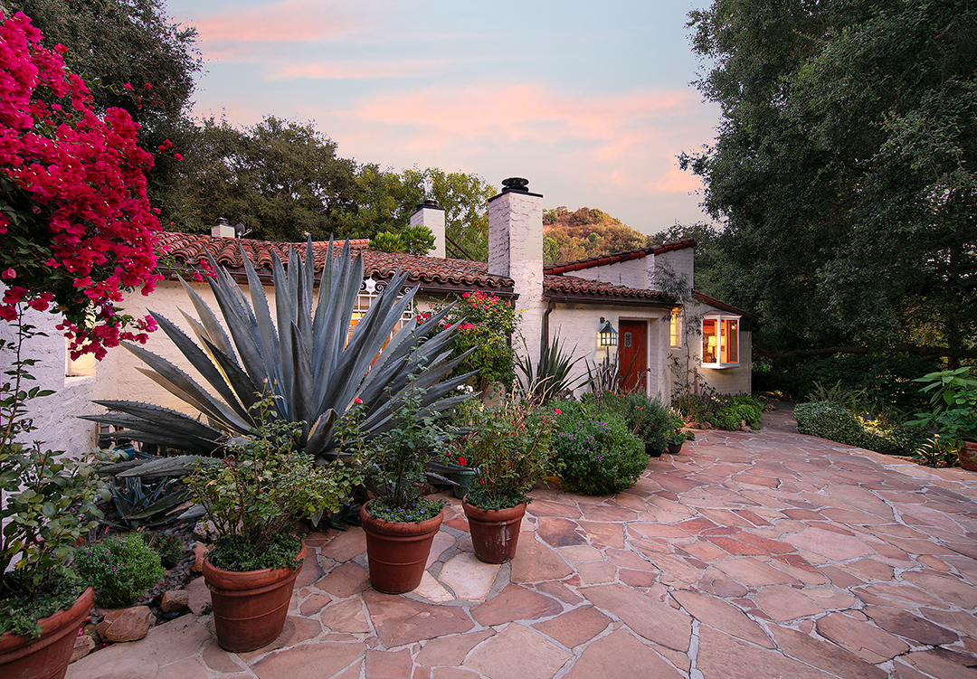 Front entrance of Katharine Hepburn's Former home