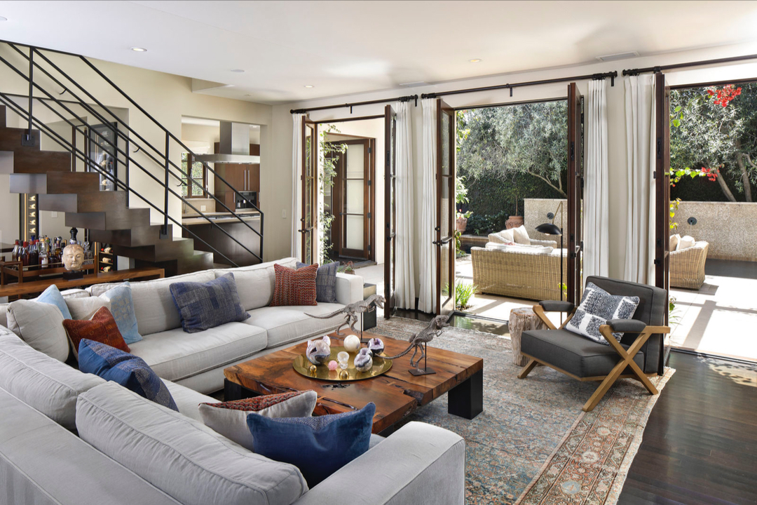 Villa Bougainvillea living room