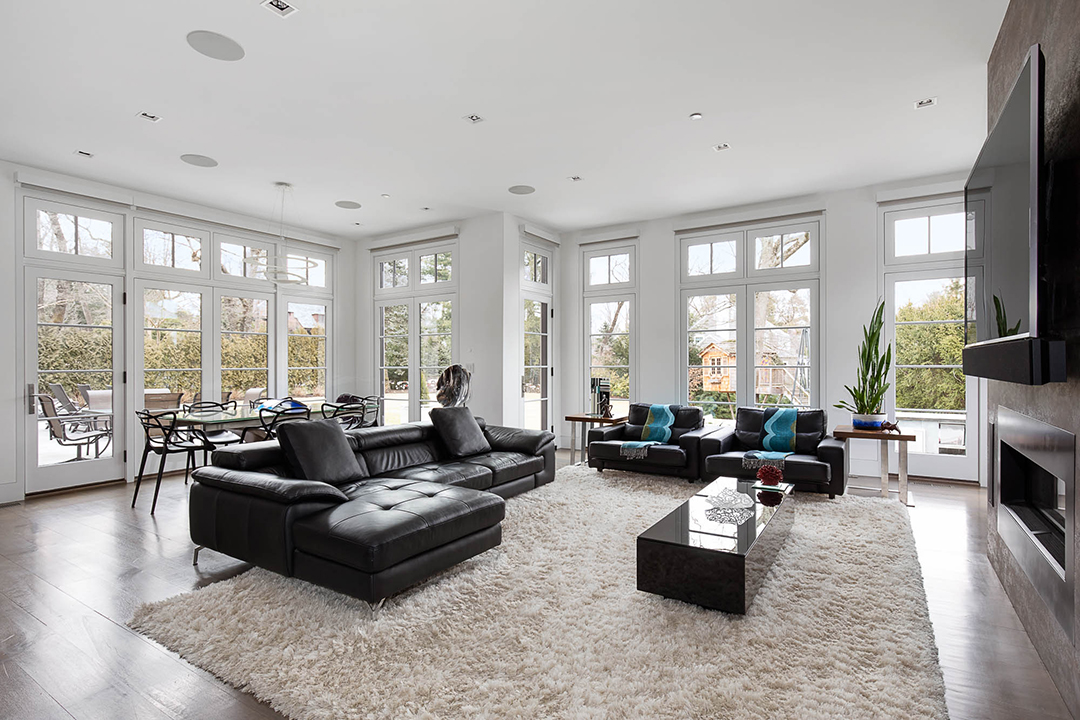 Renowned Artist Lists Imaginative Westchester Estate For 7 199m Entertainment Seating