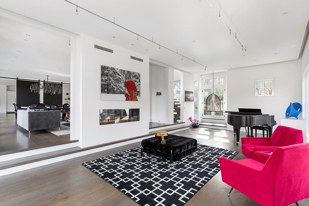 Renowned Artist Lists Imaginative Westchester Estate For 7 199m Fireplace