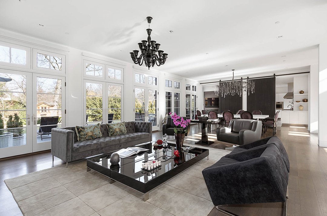 Renowned Artist Lists Imaginative Westchester Estate For 7 199m Living Room