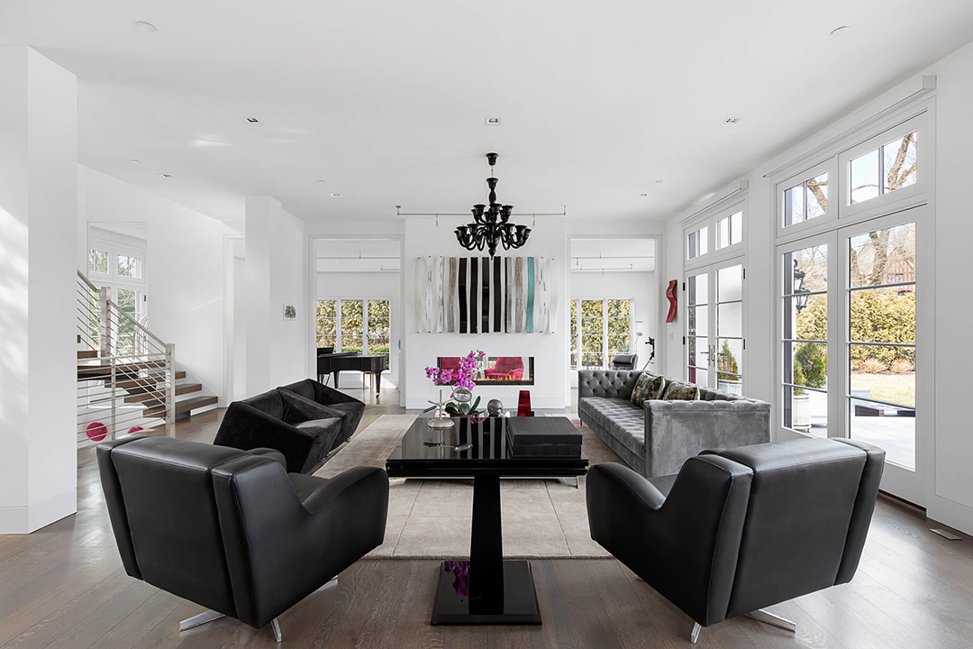 Renowned Artist Lists Imaginative Westchester Estate For 7 199m Seating