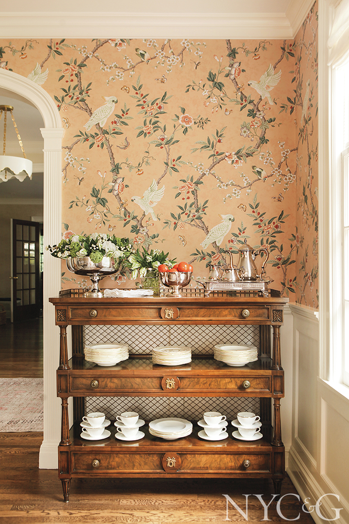 1920 Scarsdale Traditional Home Bar Cart