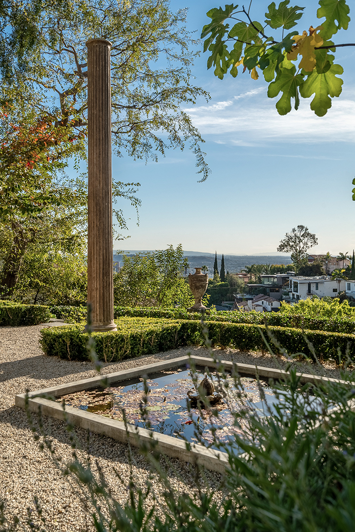 Jean Louis Deniot California Home Outdoor Pond & Pillar