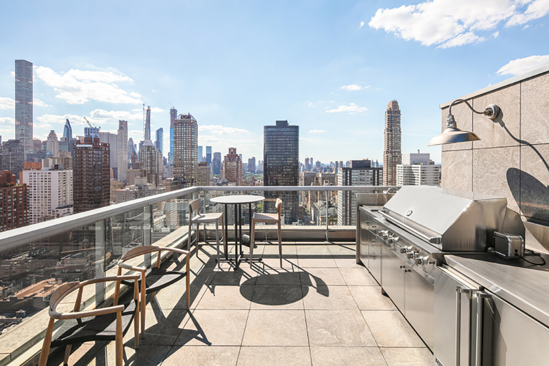 Jennifer Lawrence Upper East Side Penthouse Rooftop Kitchen