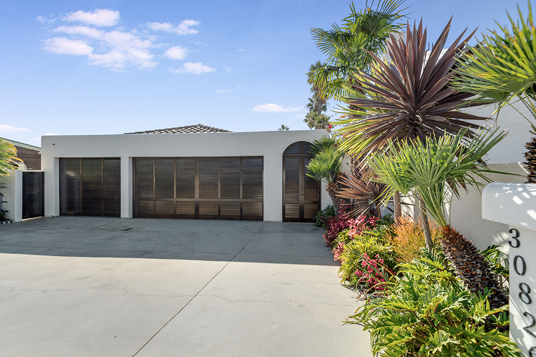 Marc Jacobs Former Moroccan Rental Exterior