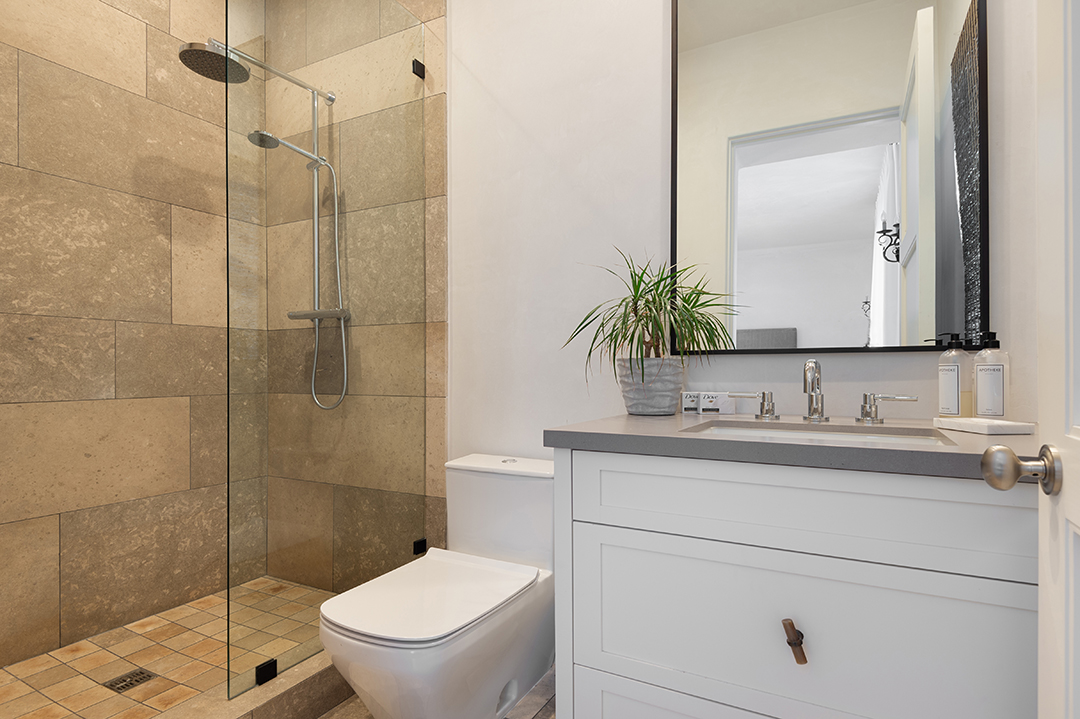 Marc Jacobs Former Moroccan Rental Guest Bathroom