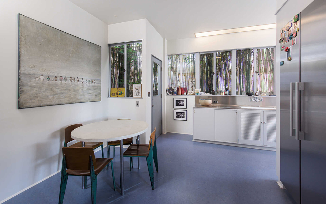 Richard Neutra Designed Stunner With Hollywood History Lists Santa Monica Breakfast Room