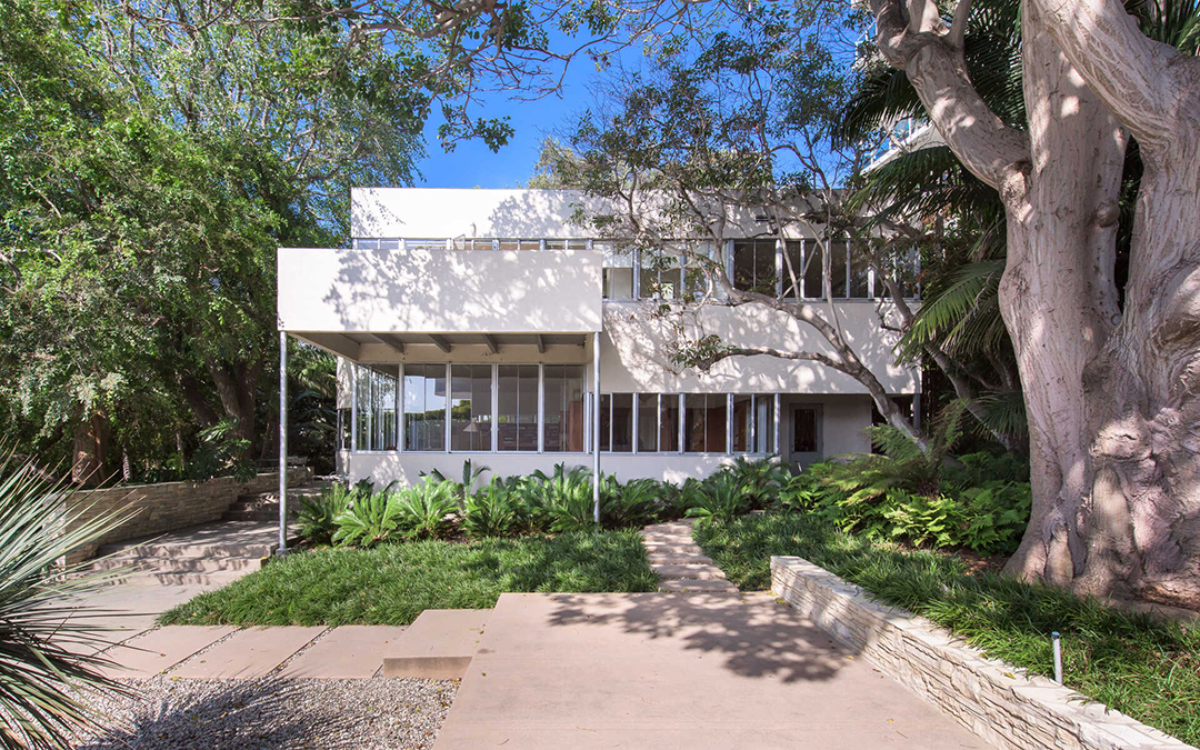 Richard Neutra Designed Stunner With Hollywood History Lists Santa Monica Exterior