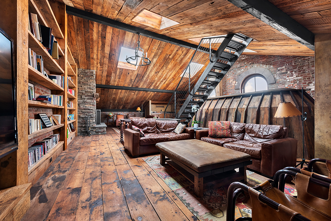 A Circa 1850 Brooklyn Heights Townhouse Brimming With Character Asks 12m Attic B