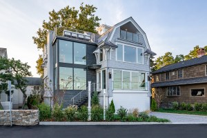 Award Winning Compo Beach Home With Stunning Architecture Asks 5 8m Facade