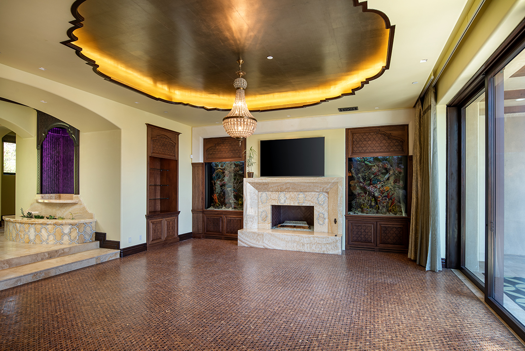 Beach Boy Mike Love Wants 8 7m For Fun Filled Estate In Rancho Santa Fe Family Room