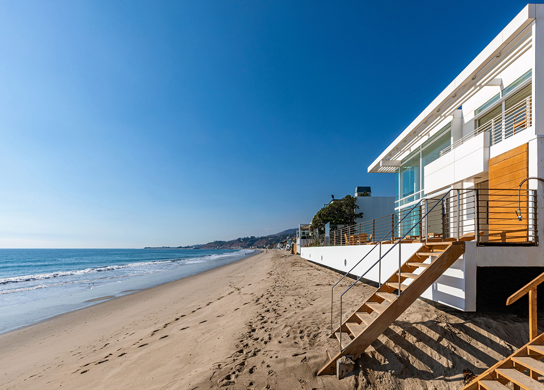 Eli Broad Lists 75m Malibu Home On Billionaires Beach C