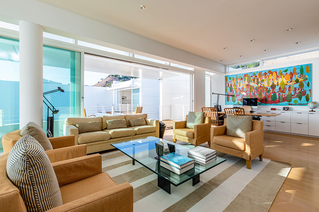 Eli Broad Lists 75m Malibu Home On Billionaires Beach Den B