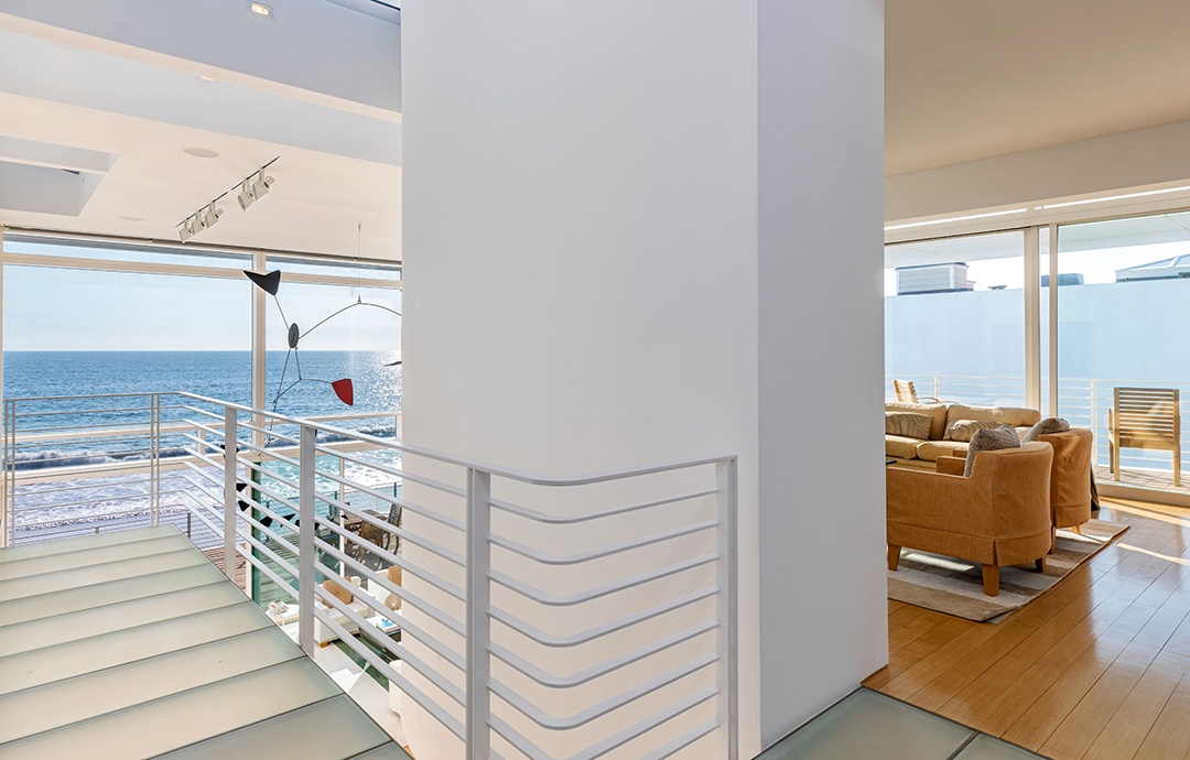 Eli Broad Lists 75m Malibu Home On Billionaires Beach Den