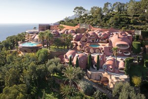 High Fashion Bubble Palace Near Cannes Awaits A Buyer Exterior