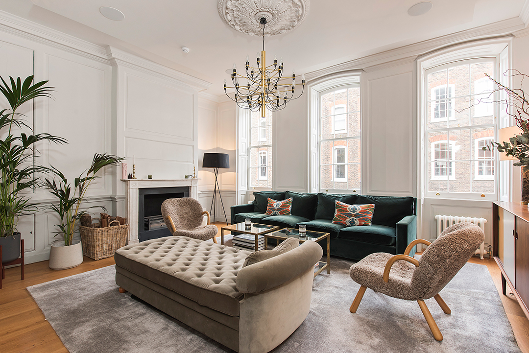 Good American Co Founder Emma Gredes Fashionable London Home Asks 6 8m Living Room B