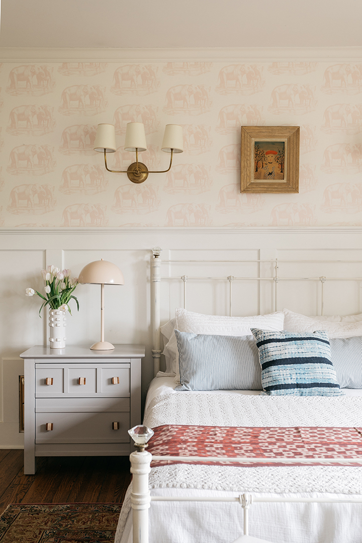 Home Once Owned By Both Zooey Deschanel And Mark Ruffalo Lists In Style Bedroom