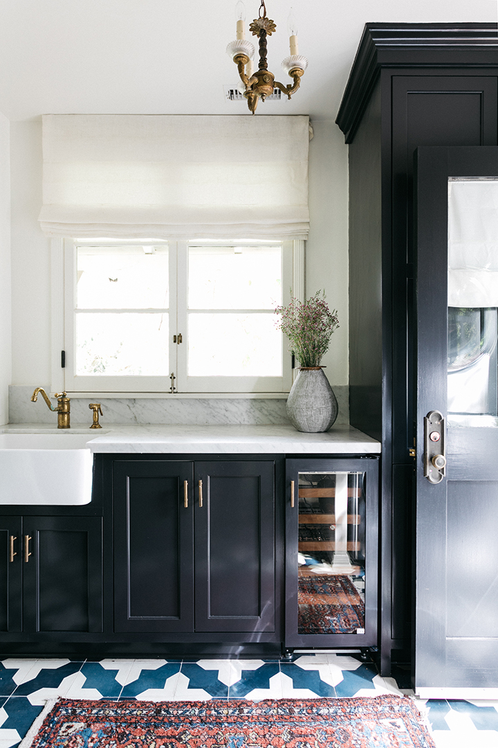 Home Once Owned By Both Zooey Deschanel And Mark Ruffalo Lists In Style Kitchen B