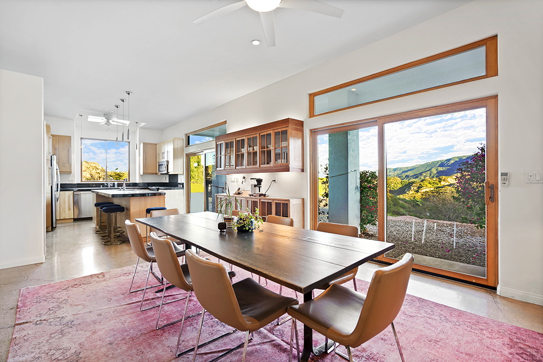 Onerepublic Guitarist Lists A Modern Farmhouse Home In The Topanga Mountains Dining Area B