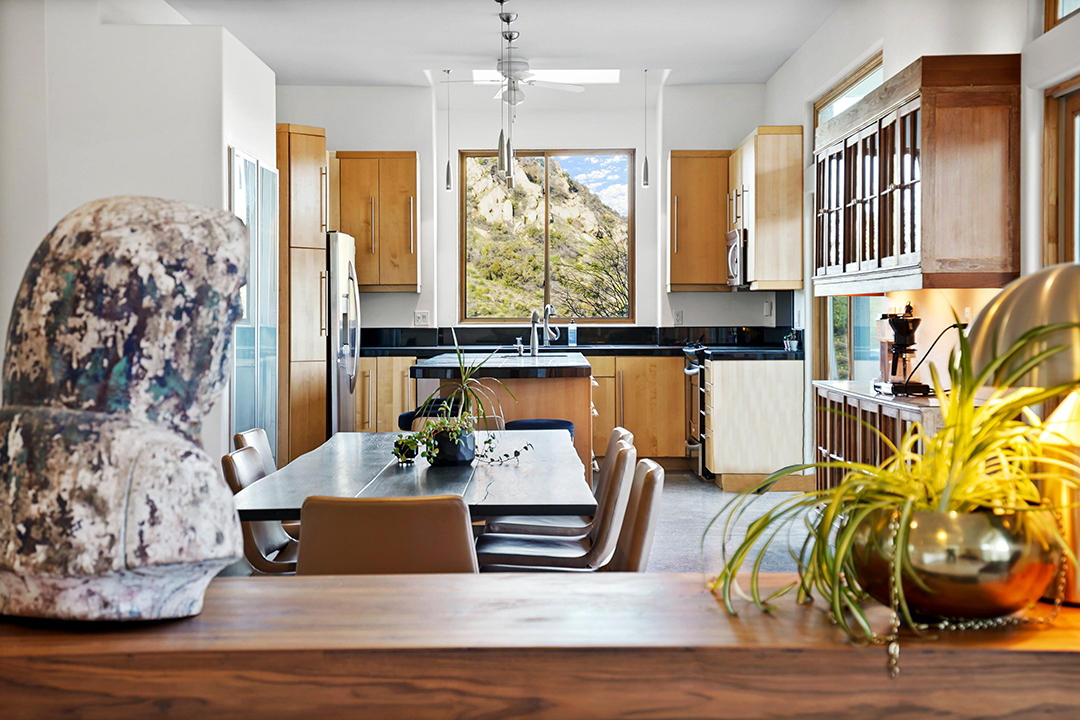 Onerepublic Guitarist Lists A Modern Farmhouse Home In The Topanga Mountains Dining Area