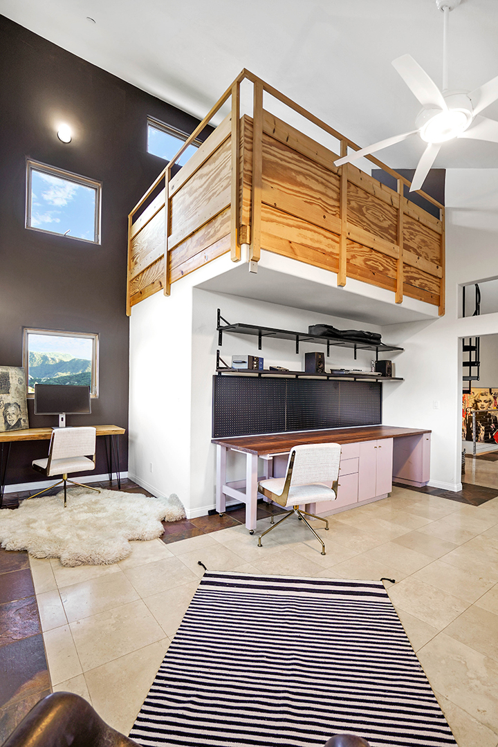 Onerepublic Guitarist Lists A Modern Farmhouse Home In The Topanga Mountains Office Loft
