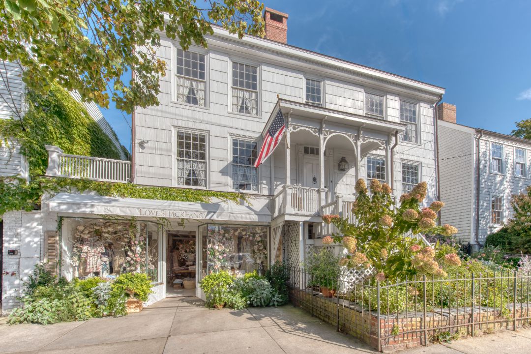 Sag Harbor Federal Main Street Exterior