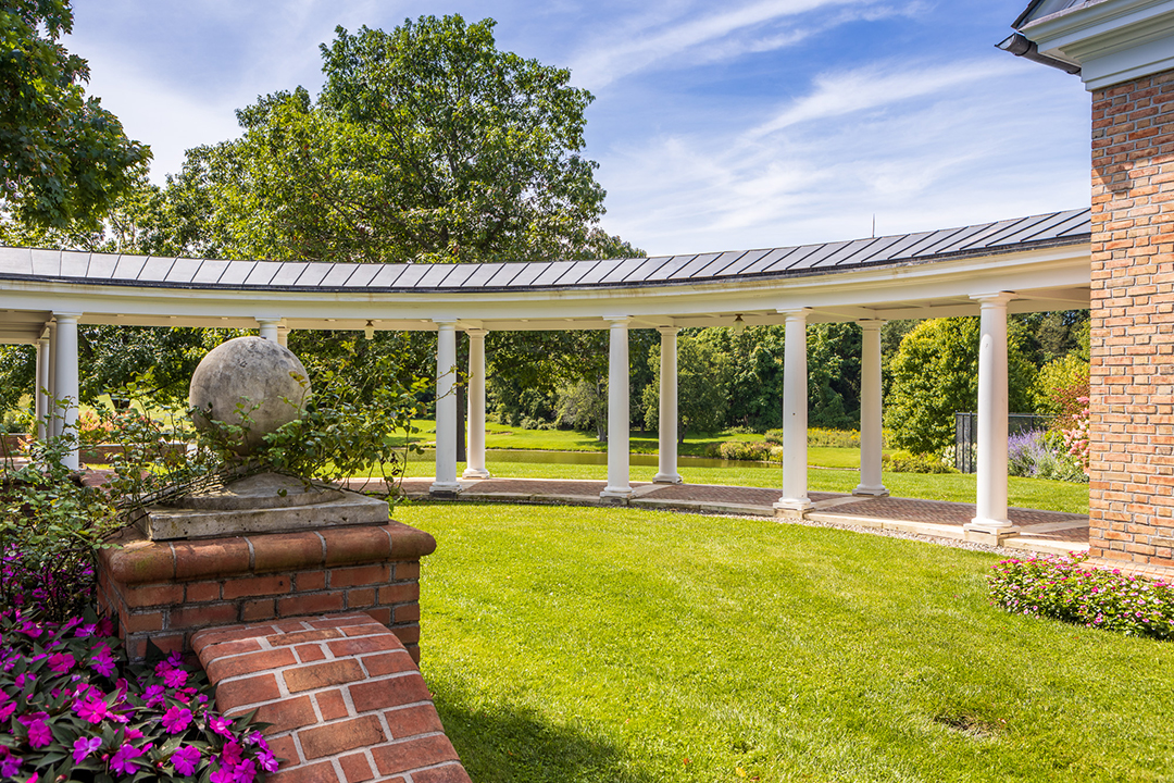 Sweet 466 Acre New York Estate Known As Sugar Maple Farm For Sale 15m Entrance