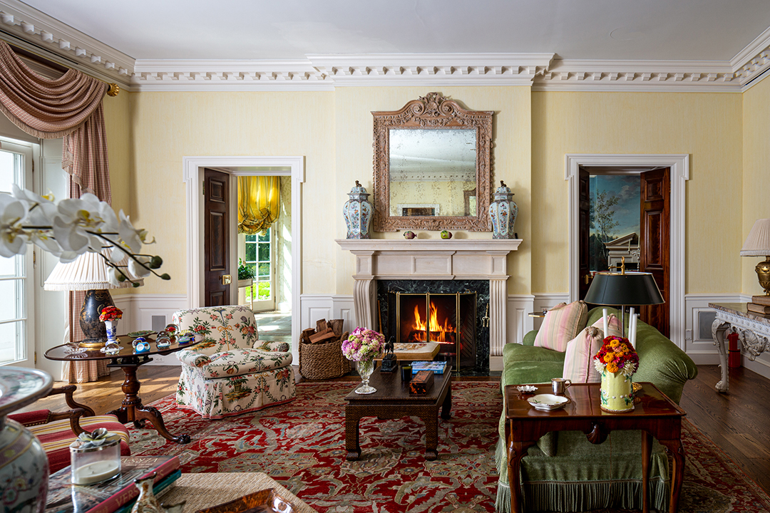 Sweet 466 Acre New York Estate Known As Sugar Maple Farm For Sale 15m Living Room