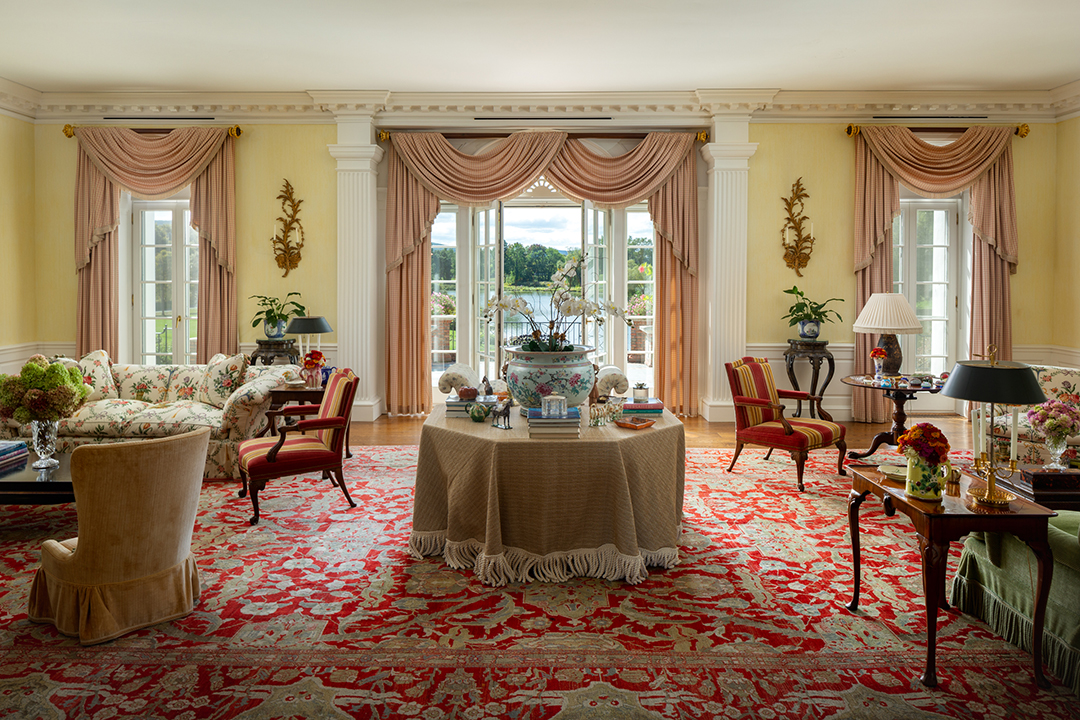 Sweet 466 Acre New York Estate Known As Sugar Maple Farm For Sale 15m Sitting Room