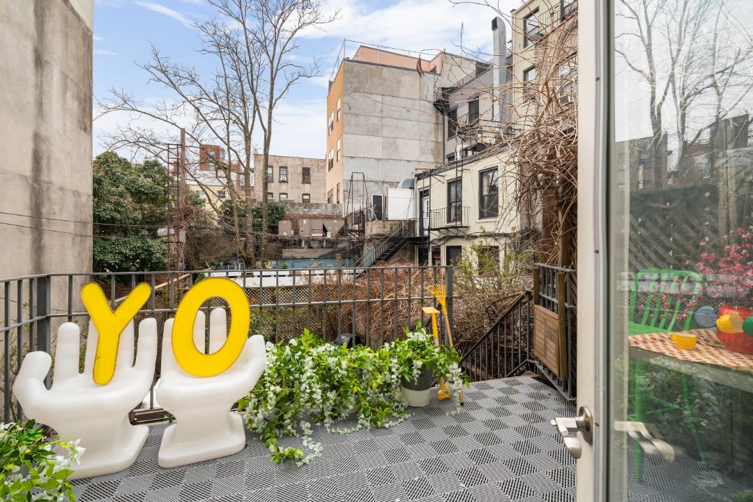 Talk Stoop Private Deck