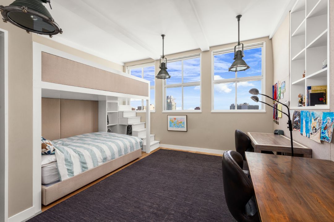 Tribeca Duplex Penthouse Bunkroom