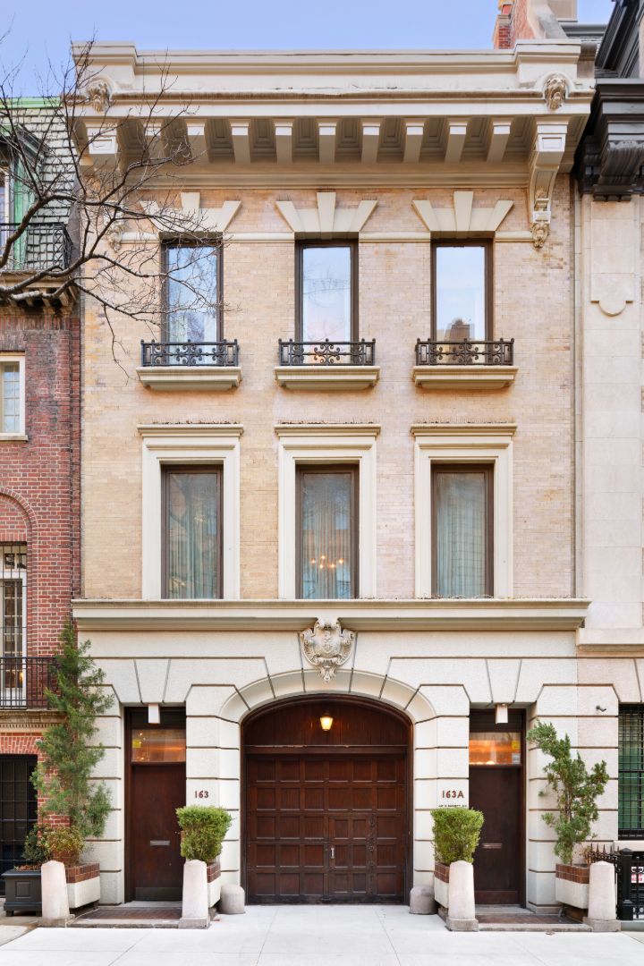 Upper East Side Carriage House Rockefeller Exterior