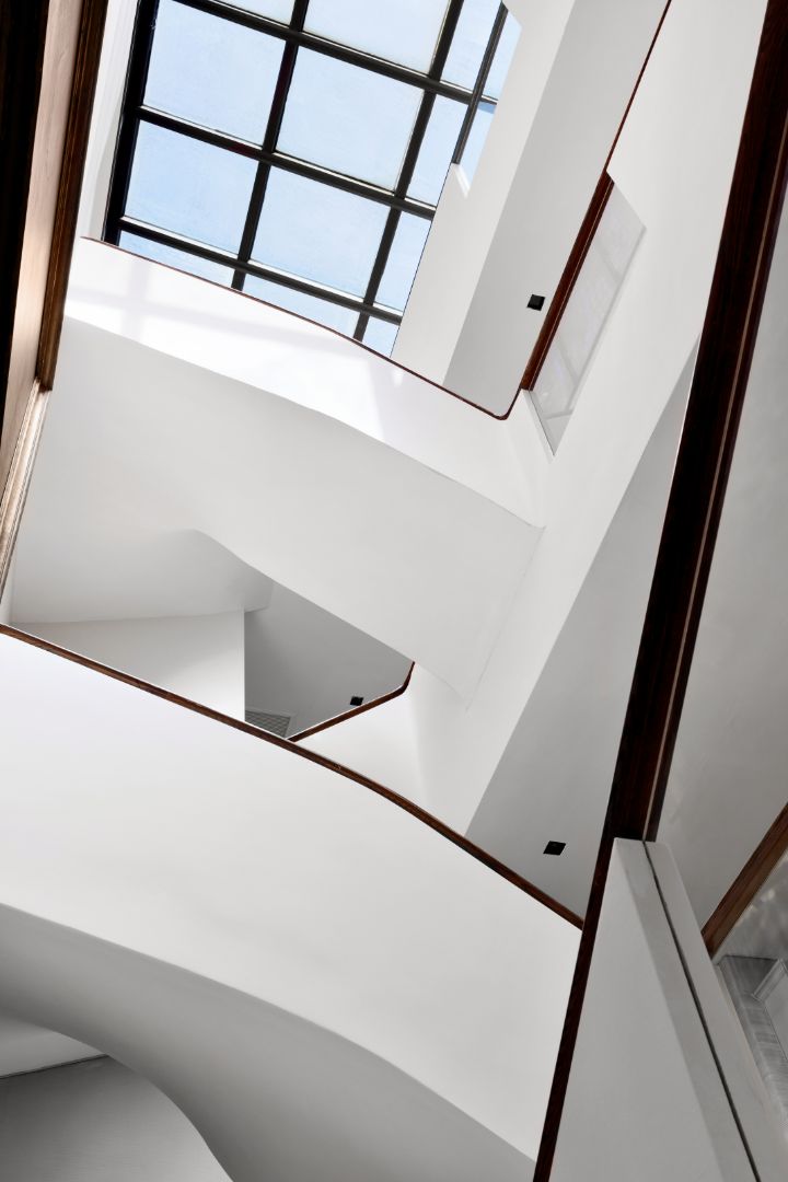 Upper East Side Carriage House Rockefeller Details