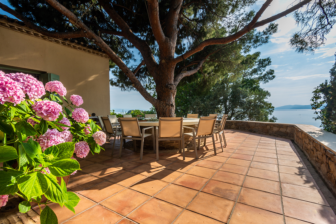 Villa In Greece Listed For 10m Beautifully Embraces The Mediterranean Spirit Patio