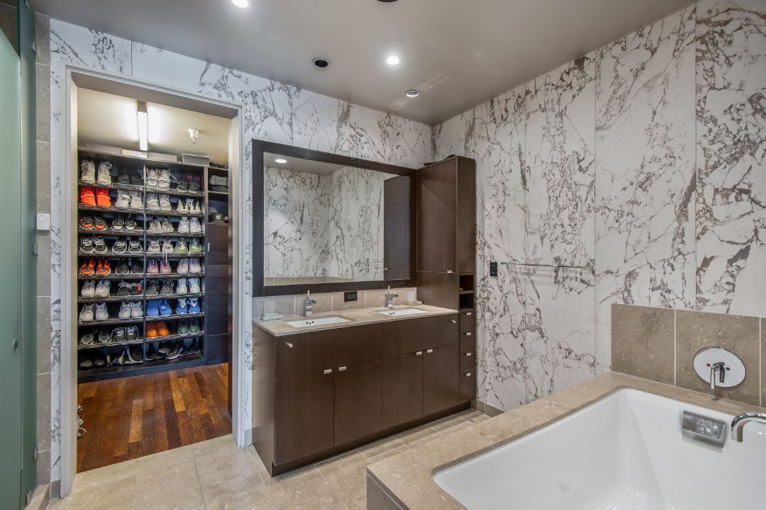 W Hollywood Hotel Marcedes Lewis Bathroom