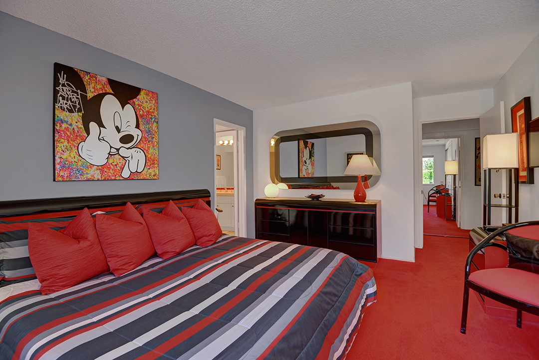 Walt Disneys Technicolor Dream House For Sale In Palm Springs Red Bedroom