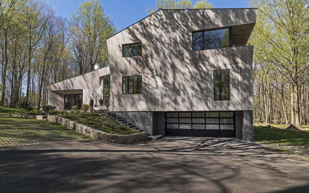 Darien Contemporary Energy Efficient Home Garage