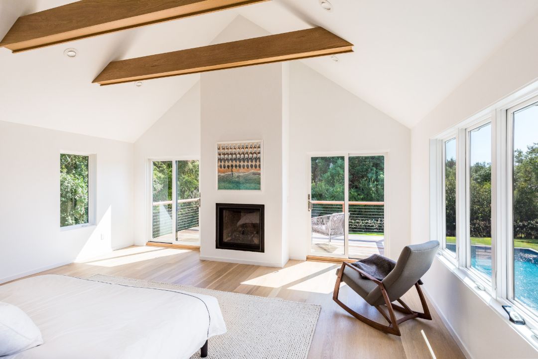 East Hampton South Pantigo Road Master Bedroom