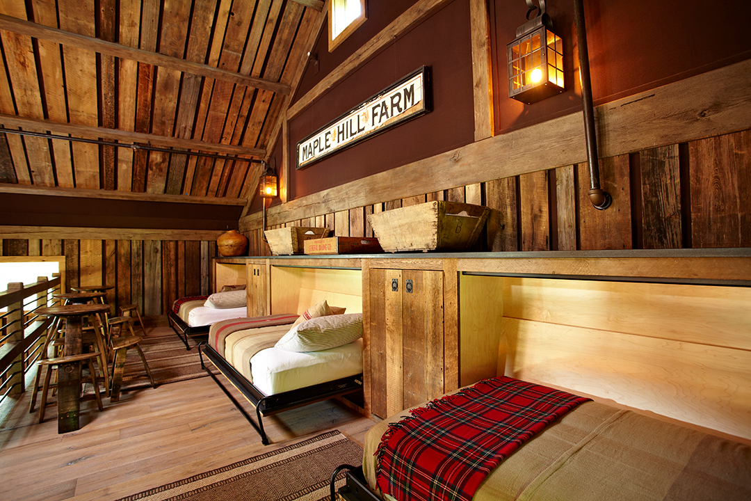 Filmmaker Barry Levinsons Former Redding Ct Estate Hits The Market Barn Loft