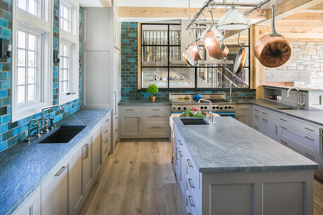 Filmmaker Barry Levinsons Former Redding Ct Estate Hits The Market Kitchen